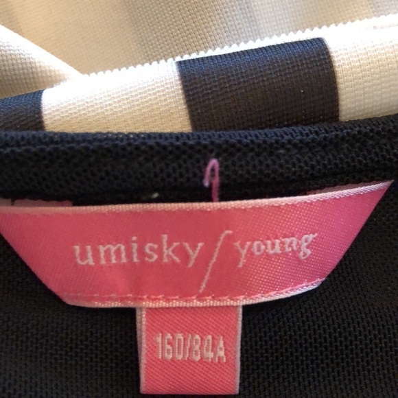 Umisky / Young Short Puff Sheer Sleeves with Lace Detailing Pointed Collar Dress - Picture 12 of 14